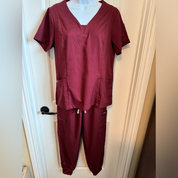 NWOT niaahinn Scrub Set Modern V-neck & Drawstring Jogger Pants w/Ribbed Cuff, S - Picture 5 of 13